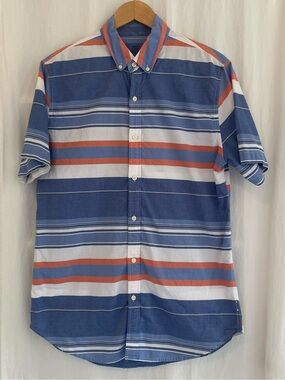 Casual Short-Sleeve Striped Button-Down Shirt in Red, Blue, White